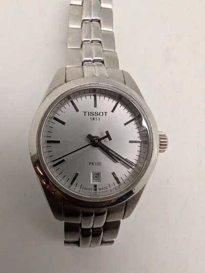 Tissot PR100 Armbåndsur med sølvfarvet urskive