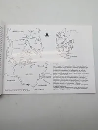 Samling af danske militærhistoriske bøger og hæfter