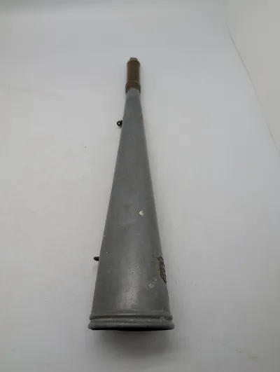 Georg C. Hansen Husum Tågehorn i Zink og Messing