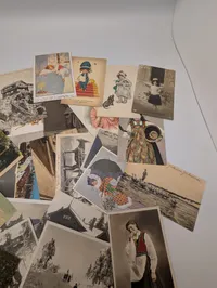 Lot of Vintage European and Illustrated Postcards Sendt til Grevinde Hamilton 