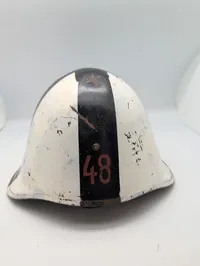 Dansk M41 Militærhjelm med Sort Stribe og Nummer 48