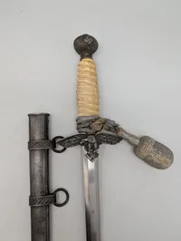 Tysk Luftwaffe  Officersdolk med Portepée og Skede, original 