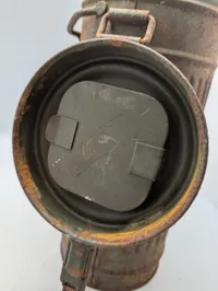 Tysk M38 Gasmaske med Metalbeholder, mærket bwz 44