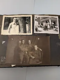 Tysk fotoalbum fra 2. verdenskrig med soldaterportrætter og hverdagsscener, Kroatisk 