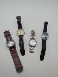 Samling af fire herreure fra Seiko, Angelo-Milano og Poker EM