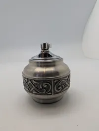 Vintage Silver-Tone Ornate Scrollwork Table Lighter