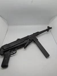 Velfremstillet tung Tysk MP40 Maskinpistol Replika med Foldbar Kolbe