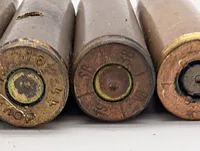 Fem tyske 7,92x57mm Mauser deaktiveret  på laderamme