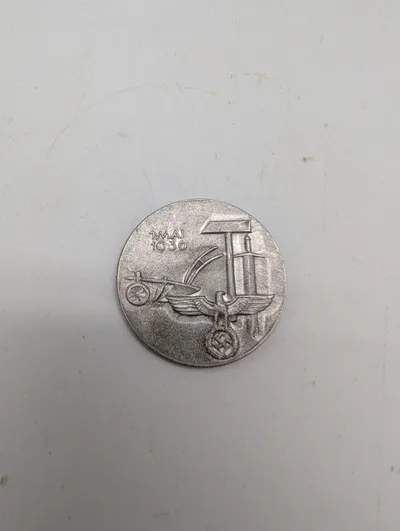 F.W. Assmann & Söhne 1. Maj 1936 Tinnie-emblem