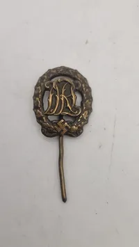 Tysk Sports pin WW2, original 
