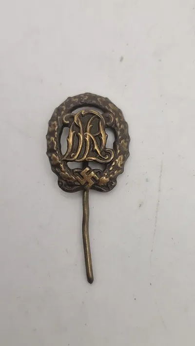 Tysk Sports pin WW2, original 