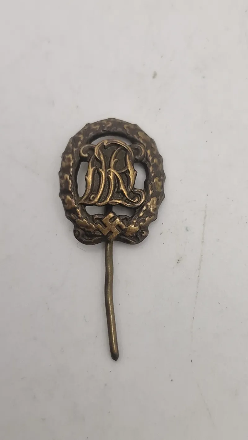 Tysk Sports pin WW2, original 