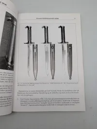 Frans Løvschall: Danske Bajonetter & Knive 1945 - 2005