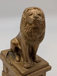 Antik Istedløve-figur i bronze, mindesmærke fra 1850
