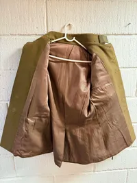 Dansk M/1923 Uniformsjakke i uld med messingknapper,  ( Omsyet 1947 uniform )