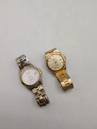 To Seiko herreure i tofarvet stål og gulddublé