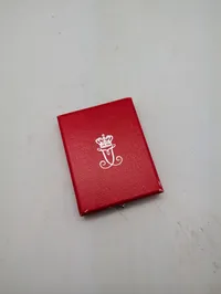 Dansk Kongelig Fortjenstmedalje i originalt rødt etui