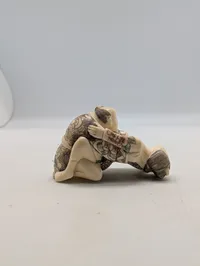 Japansk Shunga Netsuke af Matsuyama, udskåret ben