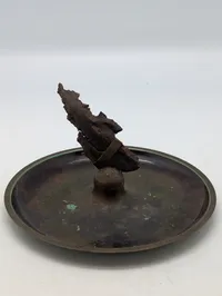 Vintage askebæger i metal med monteret granatsplint