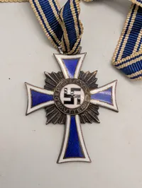 Tysk Moderkors i Sølv (Ehrenkreuz der Deutschen Mutter)