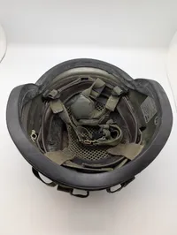 CGF Gallet Militærhjelm med Camouflageovertræk M84
