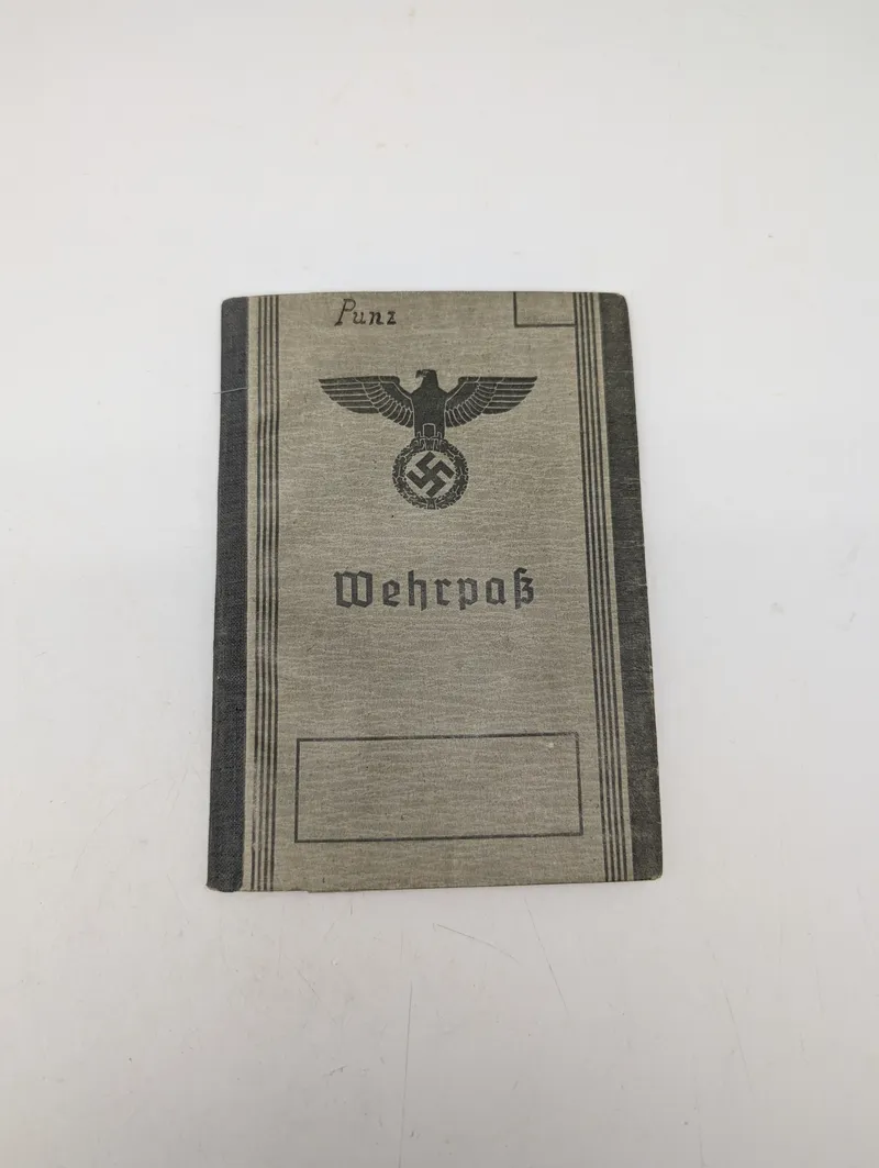Tysk Wehrpass fra 2. Verdenskrig tilhørende Johann Prinz