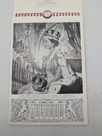 Samling af britiske kongelige memorabilia, herunder 1935 Royal Jubilee souvenir