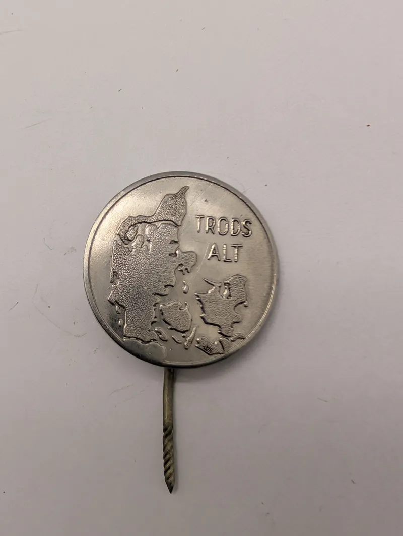 Danish WWII Resistance 'Trods Alt' Stick Pin