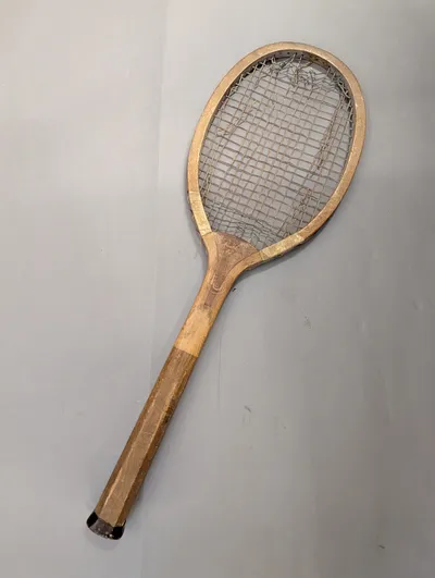 Antik G.B.S. Træ-tennisketcher med Stjerne-logo