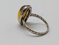 Vintage sølvring med oval rav-cameo