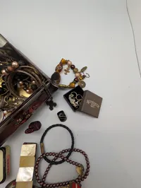 Vintage Mixed Collectibles Lot with Jewelry Box, Compact, and Souvenir Box