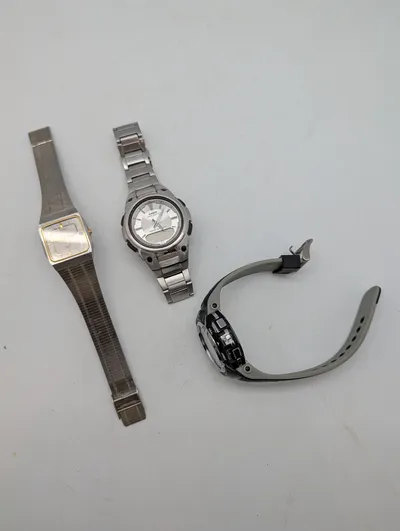Lot of Three Men's Wristwatches including Seiko and Casio