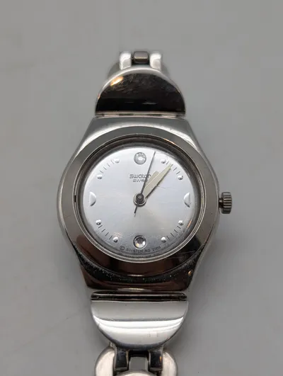 Swatch Irony Lady Dameur i Rustfrit Stål med Stenbesat Urskive