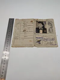 Tysk Kennkarte Identitetskort fra 1942 til Gisela Piper