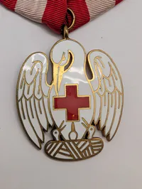 Dansk Røde Kors Fortjenstmedalje 1 klasse  med Pelikanmotiv og Original Æske