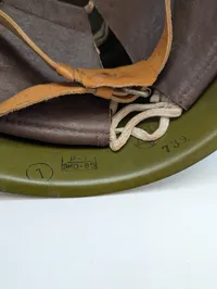 Sovjetisk SSh-60 Stålhjelm, 