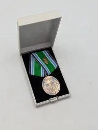 Dansk  HJV Anciennitetstegn 50 med egeløv i original æske