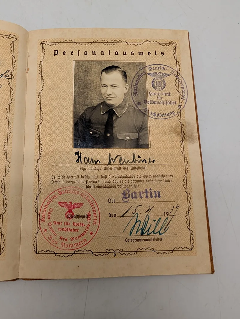 Tysk Personalausweis fra 1934, Nationalsozialistische Volkswohlfahrt
