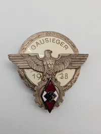 1938 Gausieger National Vocational Competition Badge in Presentation Case, original ???