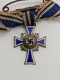 Tysk Moderskors i sølv (Ehrenkreuz der Deutschen Mutter) miniturer 