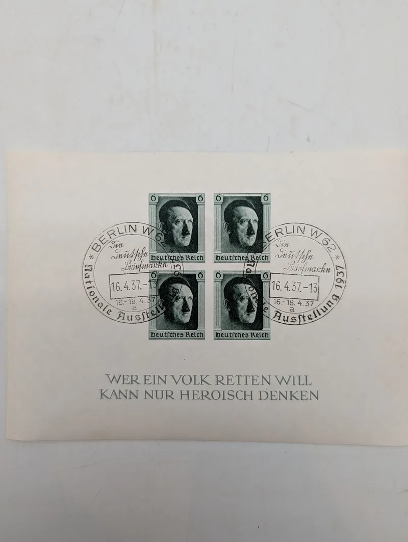 Tysk frimærkeark fra 1937 med Adolf Hitler og særstempel