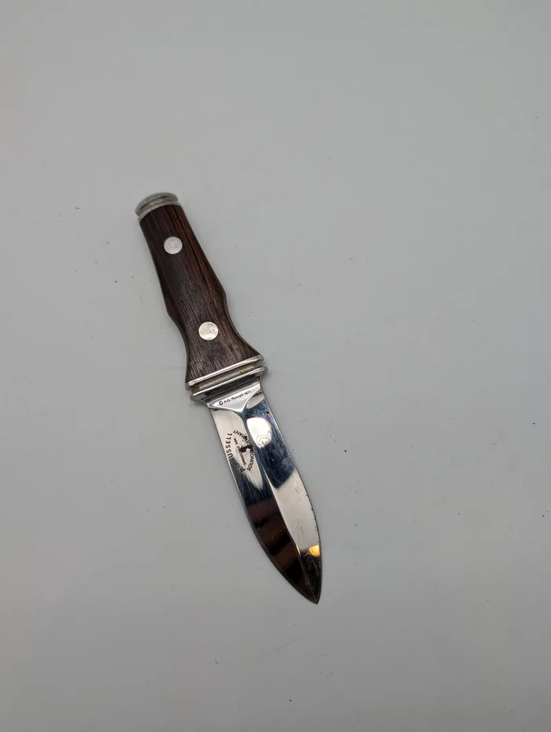 A.G. Russell Sting Boot Knife with Othello Solingen Blade