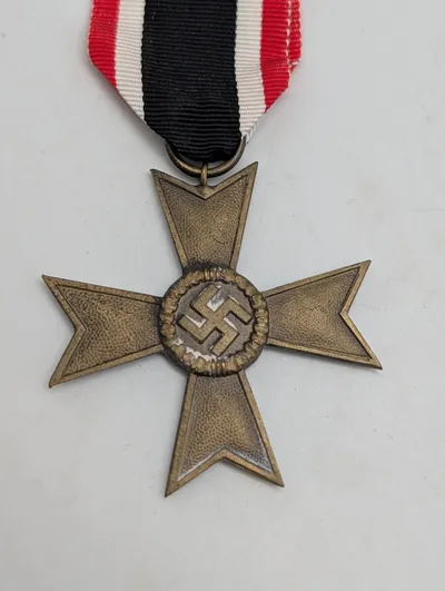 Tysk Krigsfortjenestekors af 2. klasse uden sværd (Kriegsverdienstkreuz)