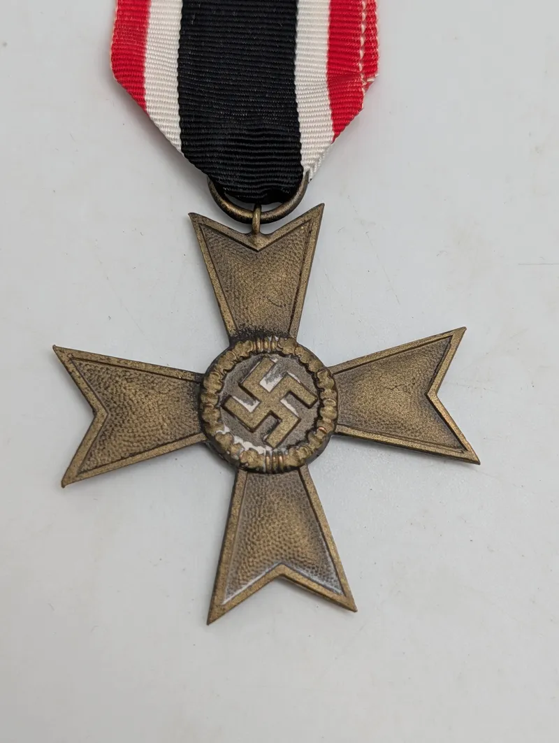 Tysk Krigsfortjenestekors af 2. klasse uden sværd (Kriegsverdienstkreuz)