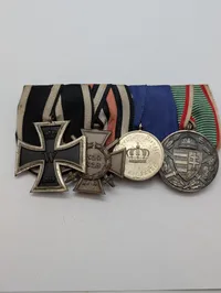 Tysk og ungarsk medaljegruppe fra 1. verdenskrig med Jernkorset