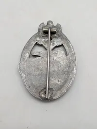 Tysk Panser-Kampmærke i Sølv (Panzerkampfabzeichen) POST WAR 