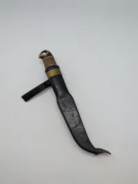 Iisakki Järvenpää Finsk Puukko Kniv med Læderskede