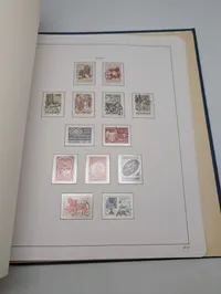 Samling af frimærker i Danmark album og diverse kuverter