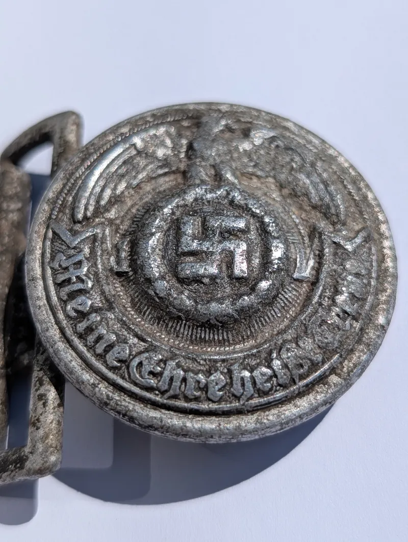 Tysk SS-officers bæltespænde med 'Meine Ehre heißt Treue' motto, original loftrum 