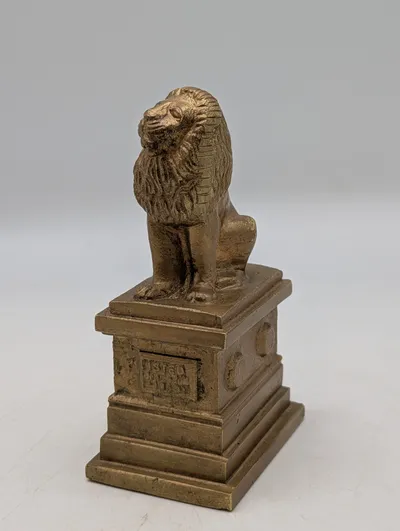 Antik Istedløve-figur i bronze, mindesmærke fra 1850